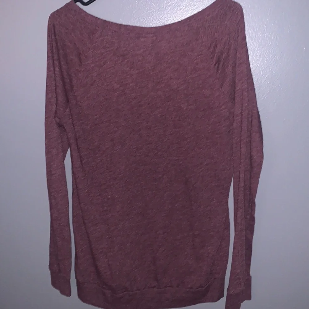 Victoria’s Secret brand long sleeve shirt!💓 - Picture 4 of 4